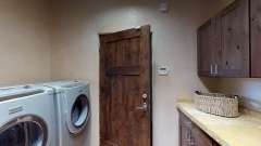 21 MP-24-W-Camino-Esperanza-Santa-Fe-NM-87507-Laundry-Room-1-1920x1080