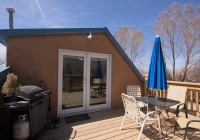 01_attic_apartment_deck