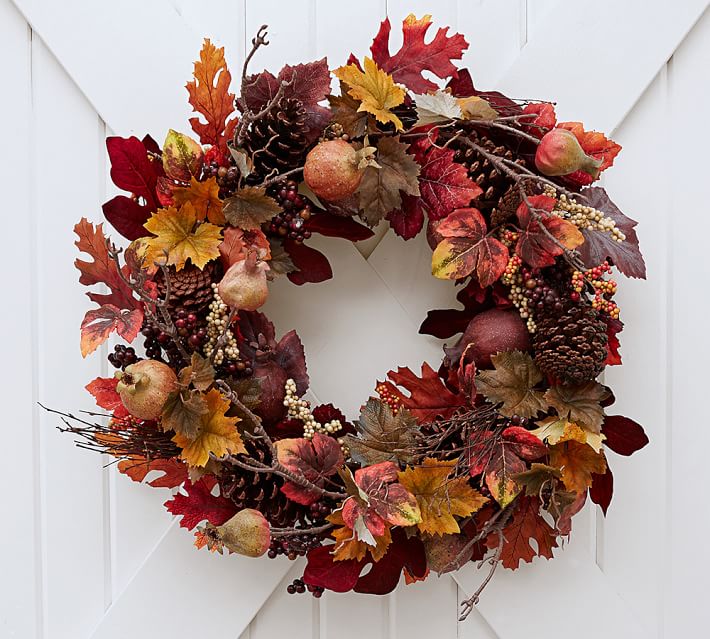 faux-pomegranate-pinecone-wreath